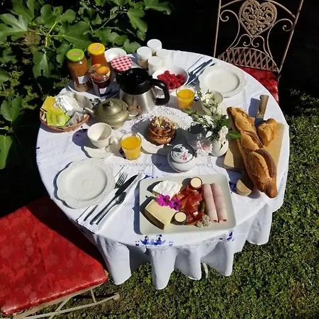 Couette-café D'hôtes De Charme, Un Temps En Forêt Westhouse