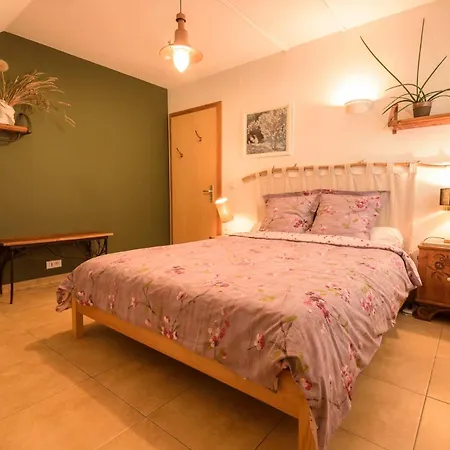 Bed & Breakfast D'hotes De Charme, Un Temps En Foret